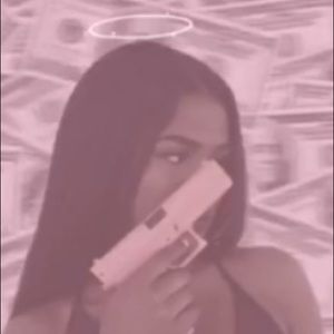 Meet your Posher, Lexie